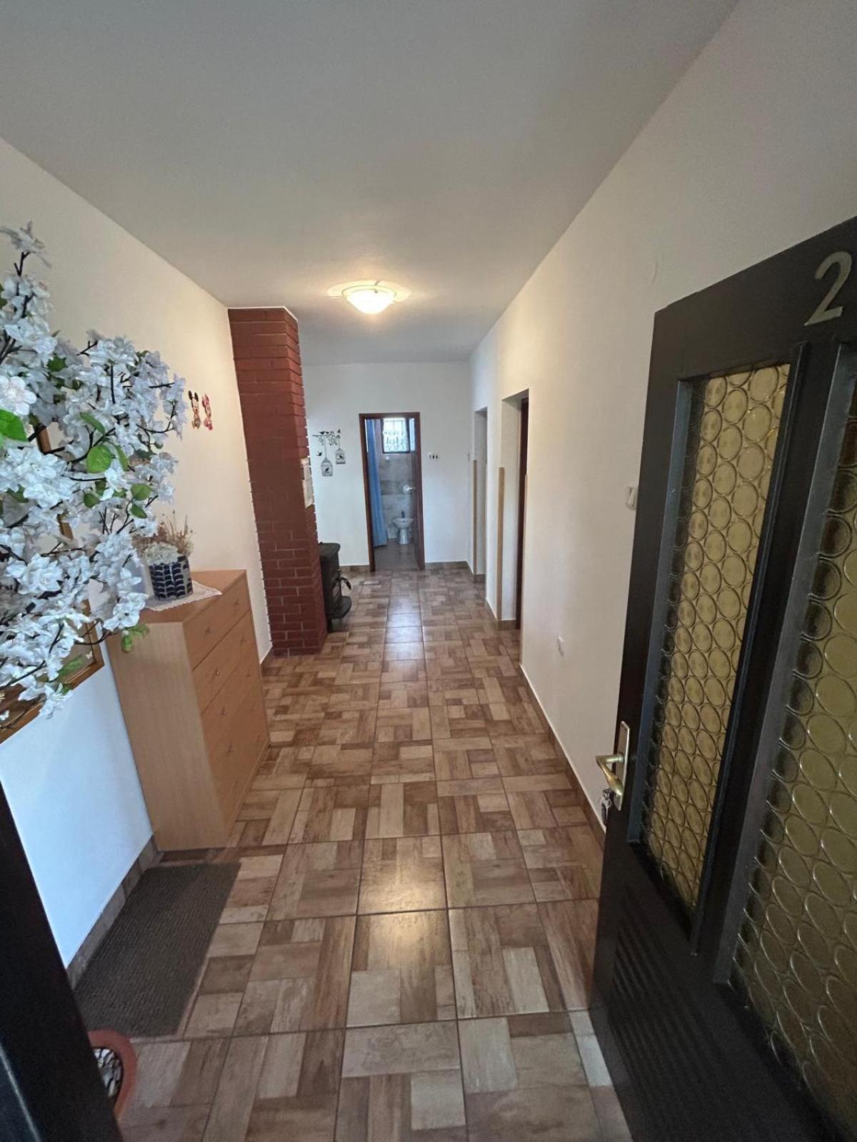 Apartmani Mate Vrban Karlobag Bagian luar foto